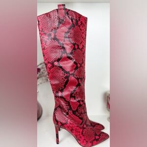 Vince Camuto Kervana